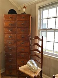 Country Cabinets in Oak and Pine