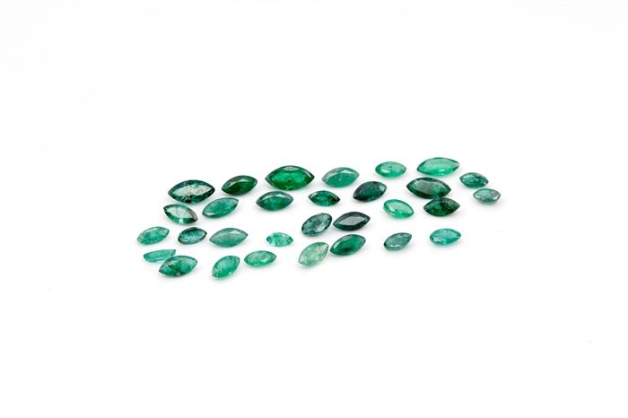 6.55 CTW of Emeralds: A collection of loose faceted emeralds.