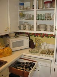 Vintage kitchen items.