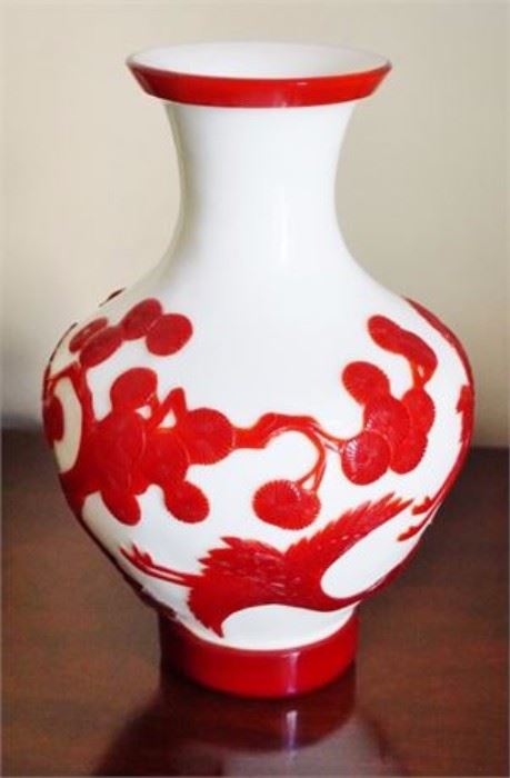 Lot 102. Chinese Carved Peking Glass Vase