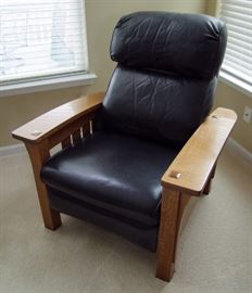 1991 Signed Stickley Oak and Leather Morris Chair