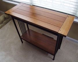 1991 Signed Stickley Oak Davenport Table