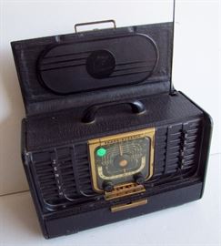 1940s Zenith TransOceanic Short Wave Radio