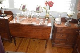Gorgeous Antique Drop Leaf Table