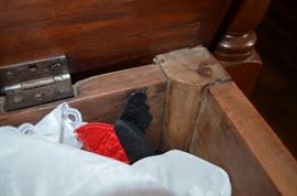 American Primitive Blanket Chest notice the handiwork of one of Americas past Craftsmen