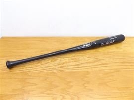 Hand Signed Autograph "Dave Winfield" Louisville Slugger