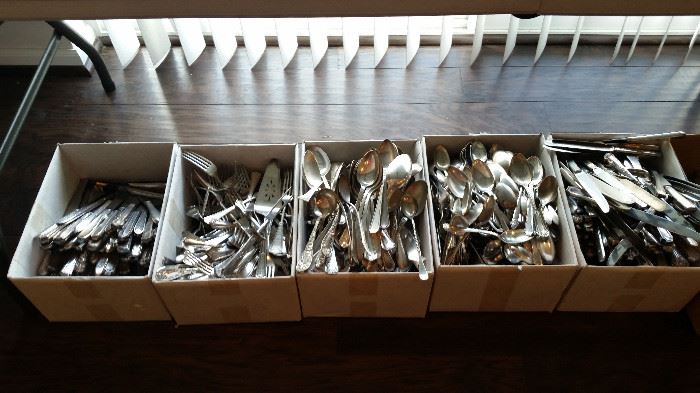 TONS of vintage cutlery