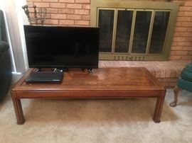 28 inch Insignia flat screen tv