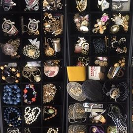 Costume jewelry, belt buckles, cuff links and tie pins, Masonic or Shriner jewelry