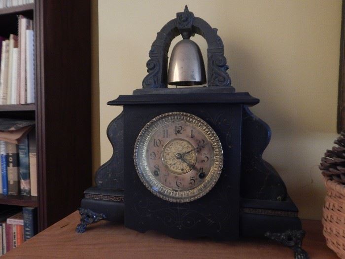 Antique mantel clock.