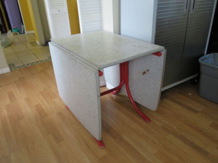 1950'S DROP SIDE TABLE