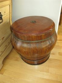 Cool Wood Lidded Barrel