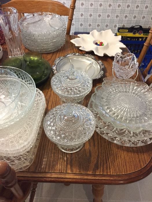 English Ivy Estate Sellers Eden Prairie Estate Sale