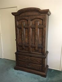 Solid Wood Drawer Cabinet