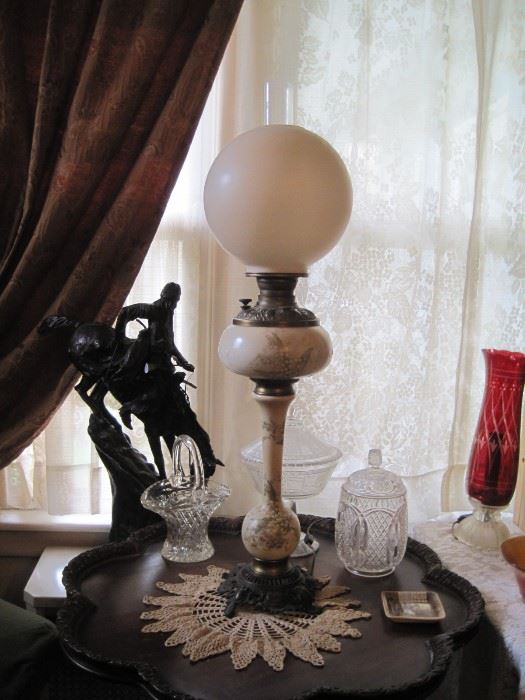 banquet lamp & bronze 