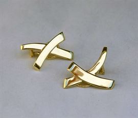 Lot 246: Tiffany & Co. Paloma Picasso 18k earrings