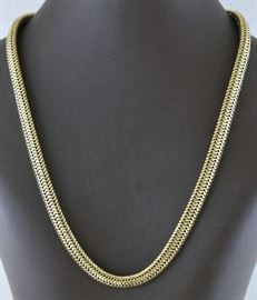 Lot 286: Antique 14k yellow gold snake necklace, 18"L., 48 grams