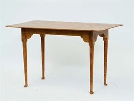 Lot 388: Good bench made tiger maple table with porringer top on Queen Anne style legs, 46"L. x 27"W.