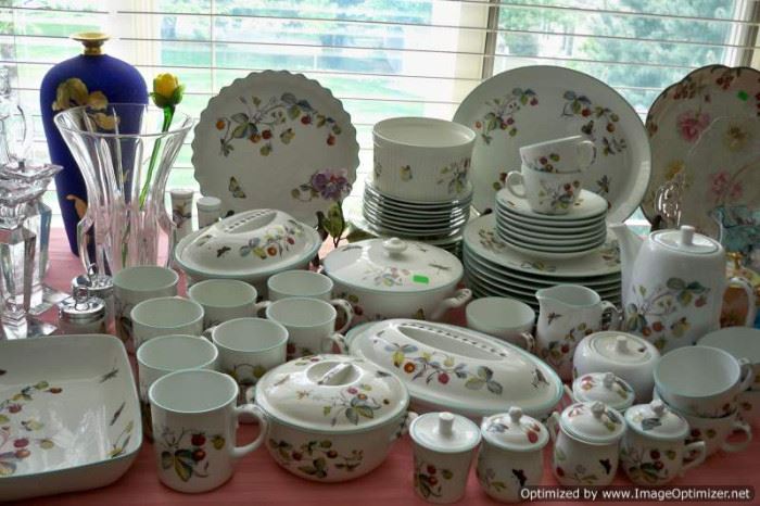 Royal Worcester Strawberry Fair china