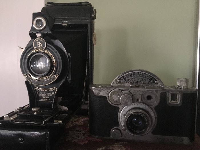No 2c pocket Kodak vintage camera and cool mid century Mercury II 35m