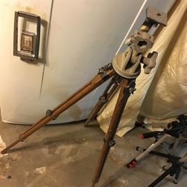 And another great wood legged tripod excellent condition