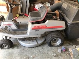 Craftsman Mover- Needs new battery- has flat tires