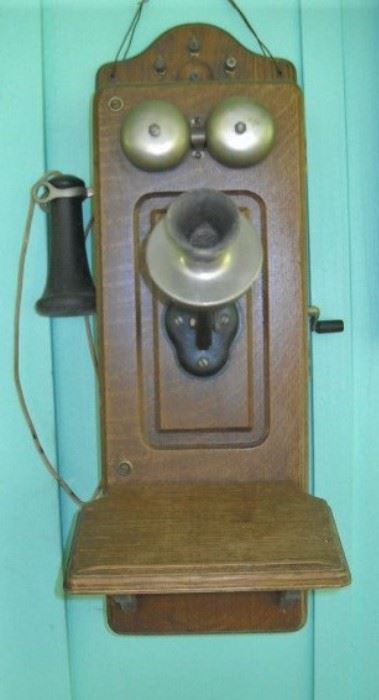 KELLOGG TIGER OAK HAND CRANK WALL TELEPHONE
