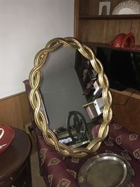 VINTAGE BRAIDED OVAL MIRROR