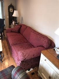 RED HENREDON SOFA-NEEDS RE-UPHOLSTERING 