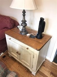 DISTRESSED WHITE WOOD SIDE TABLES / CABINETS WITH DRAWERS