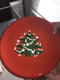 HOLIDAY PLATES