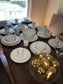 WHITE CHINA SET