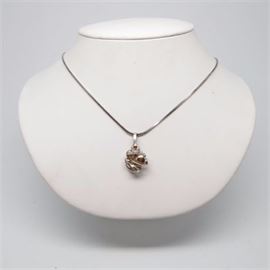 fcf9d7d3d67b4e43b12bd9196c3c32c8 fullsize