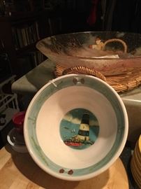 Lighthouse serving bowl