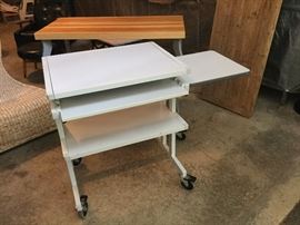 Projects rolling workstation 