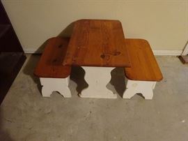 kids table and benches