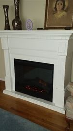 Feestanding electric fireplace, it is unbelievably nice !!