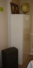 Storage cabinet, Replogle globe