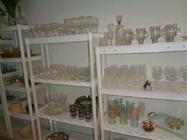 much glassware in this sale