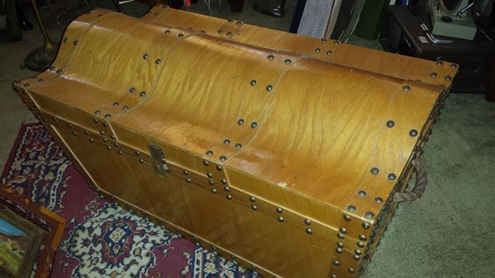 curved top trunk