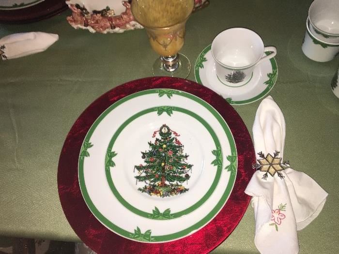 Christmas Tree patterned dishes, napkins, chargers and goblets all ready for your Christmas 2017 table!