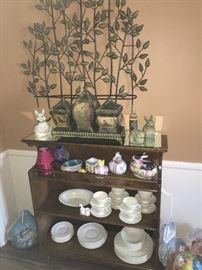 Another set of white, classic china (can't go wrong with it!), Easter décor, rabbits and more! 