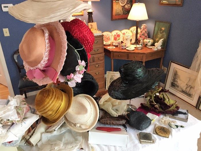 Vintage hats, purses and compacts