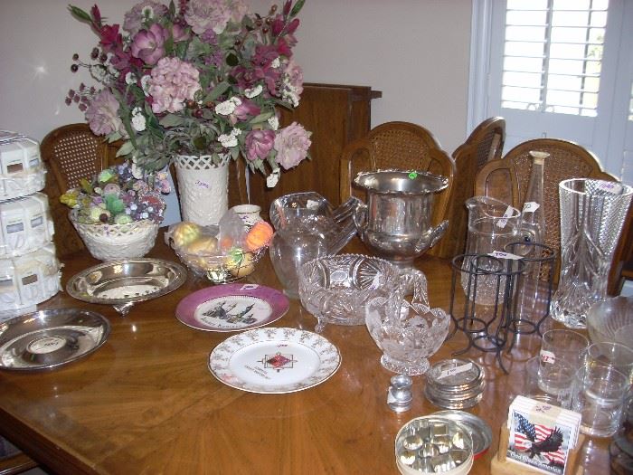 Shown (starting from the left): Spice rack, Silver Ice Bucket, Collector Plates, Glassware, Coasters
