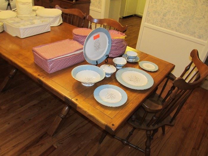 45 pc set of Syracuse "Meadow Breeze" china only $125