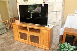 Eagle Made TV Stand/Cabinet; Flat Screen 3D TV