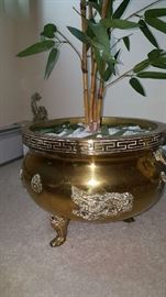 Asian theme planter