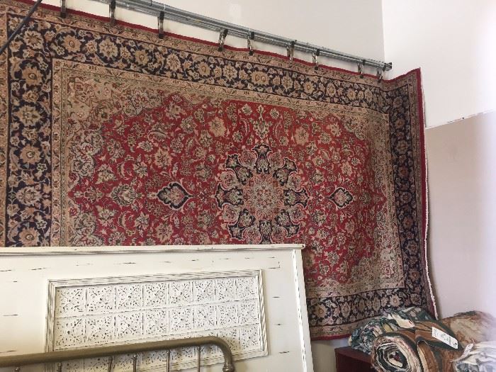 Various rugs of all sizes
