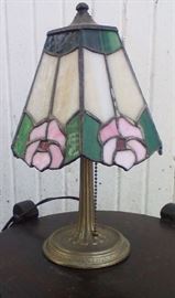 Stained glass lamp