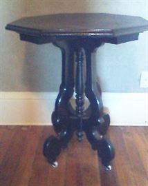 Octagon top table